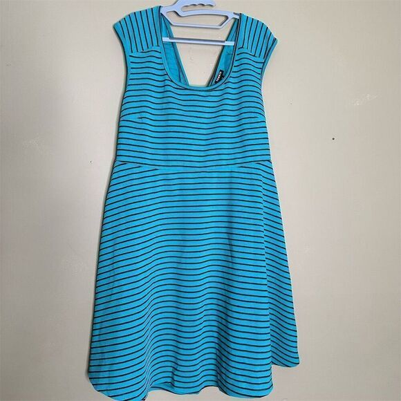 Torrid Women's Teal Black Striped Cross Back Skater Dress Size 2X - Picture 2 of 13